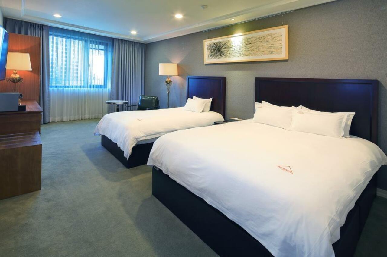 L&L City Hotel Чеджу Екстериор снимка