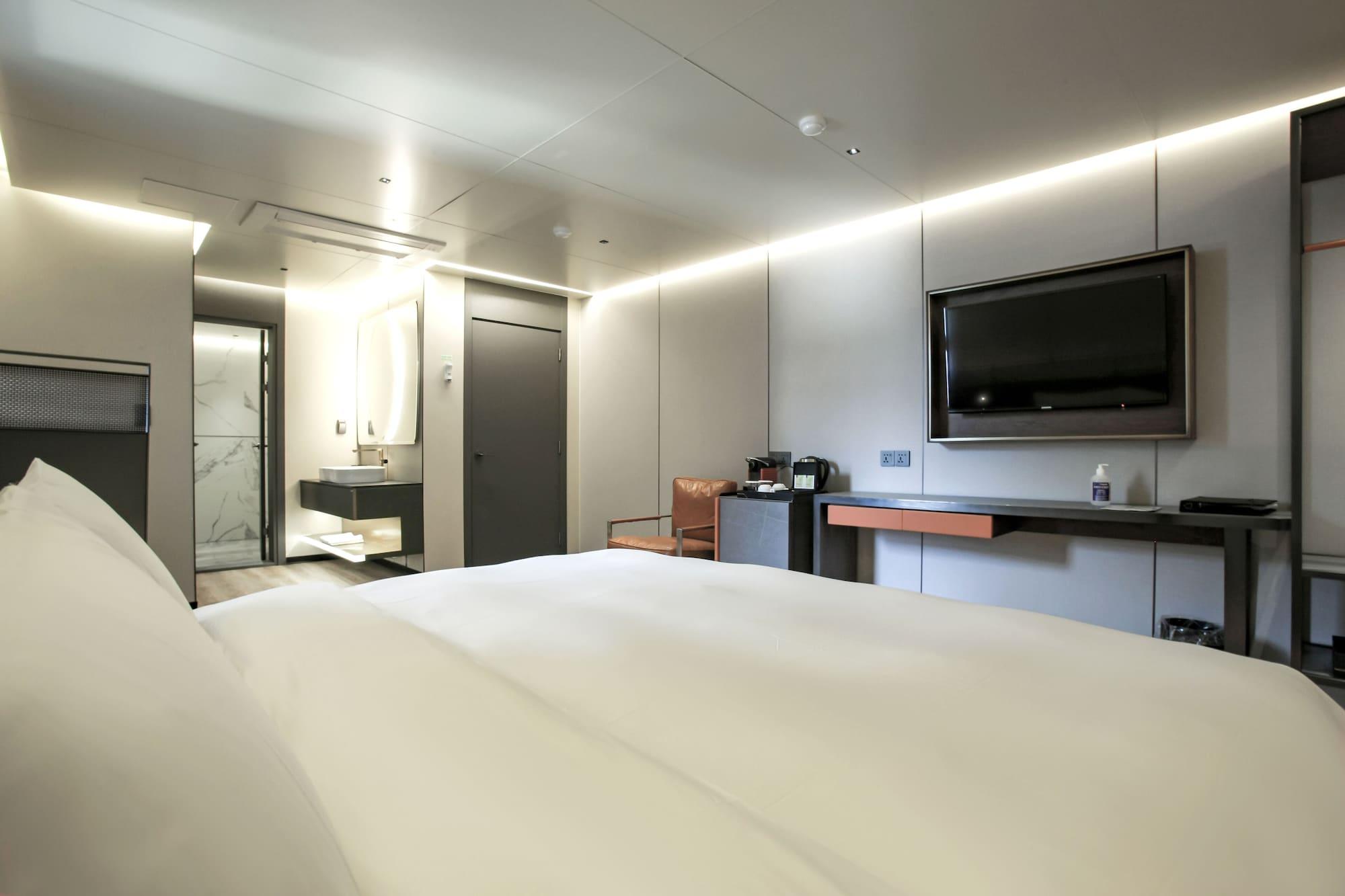 L&L City Hotel Чеджу Екстериор снимка