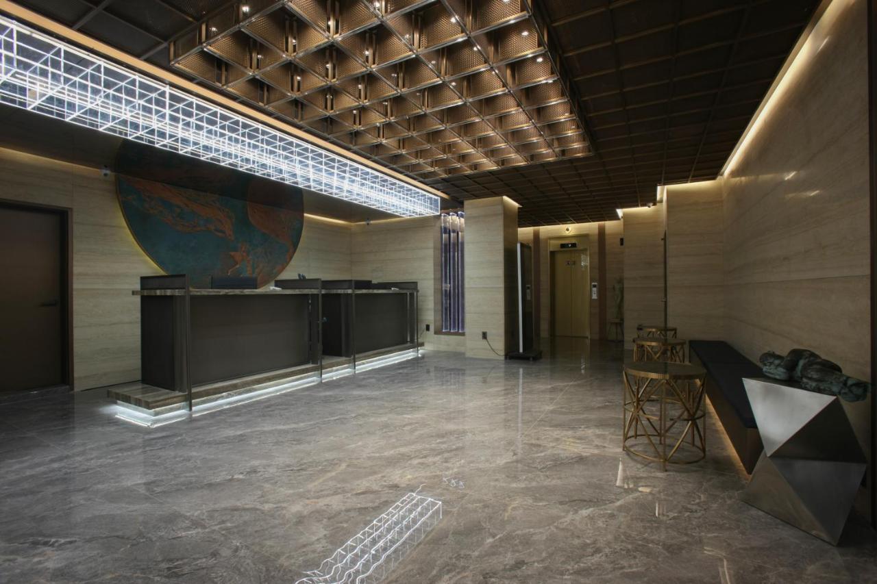 L&L City Hotel Чеджу Екстериор снимка