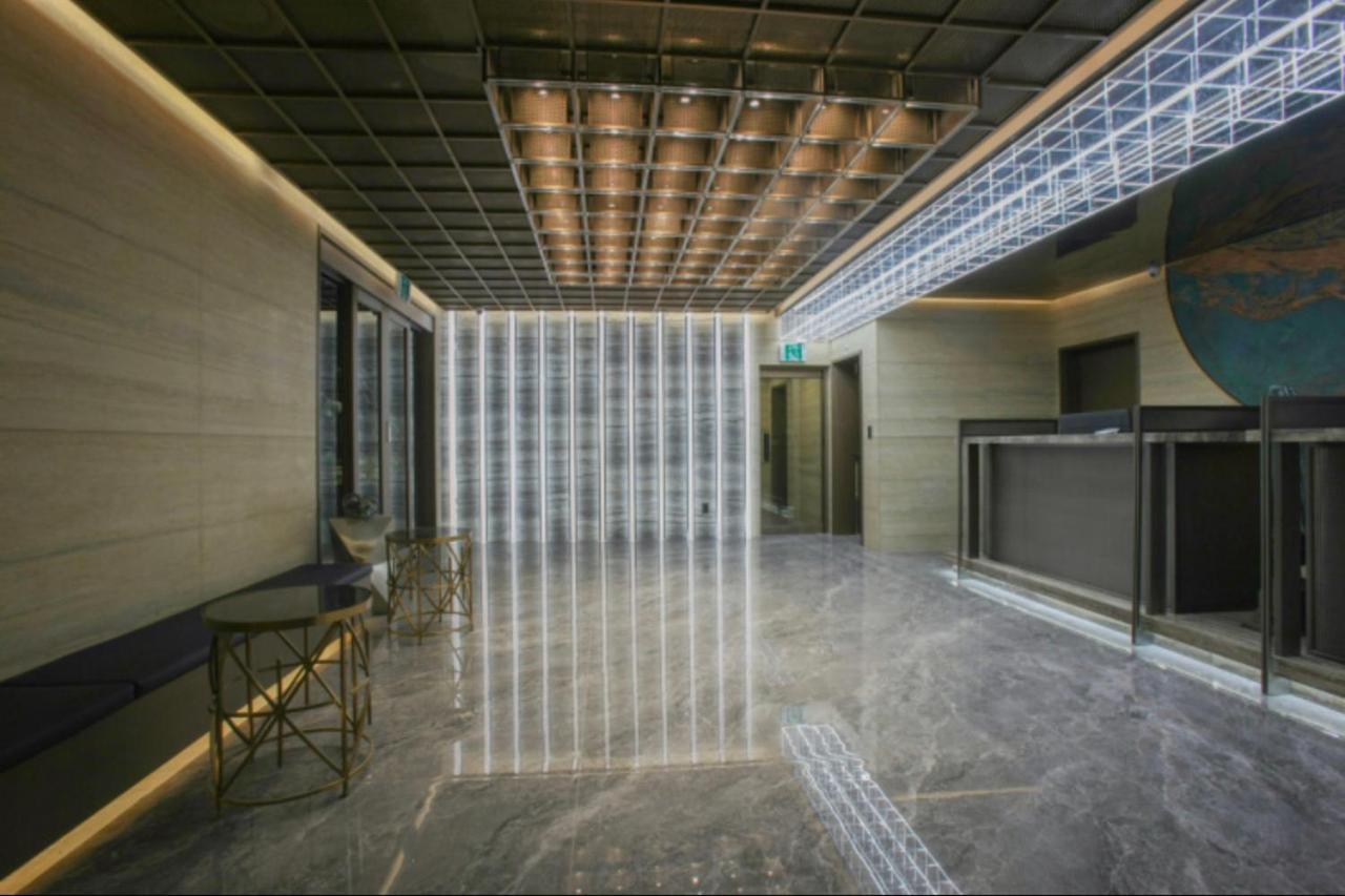 L&L City Hotel Чеджу Екстериор снимка